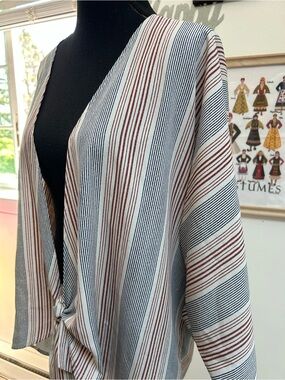 West Kei Striped Open Front Women's Top in White, Black & Brown